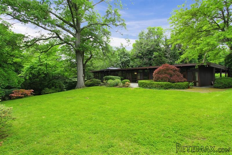 3 bedroom House For Sale: 803 Weaver..