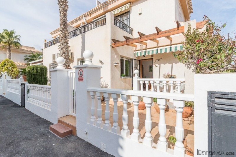 Quad Townhouse In Playa Flamenca..