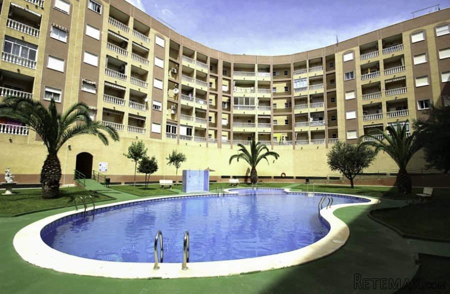 Apartamento a tan solo 600 metros del mar en Torrevieja...