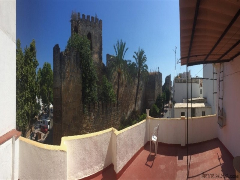 3 Bedroom Apartment For Sale In The Old.. - 2