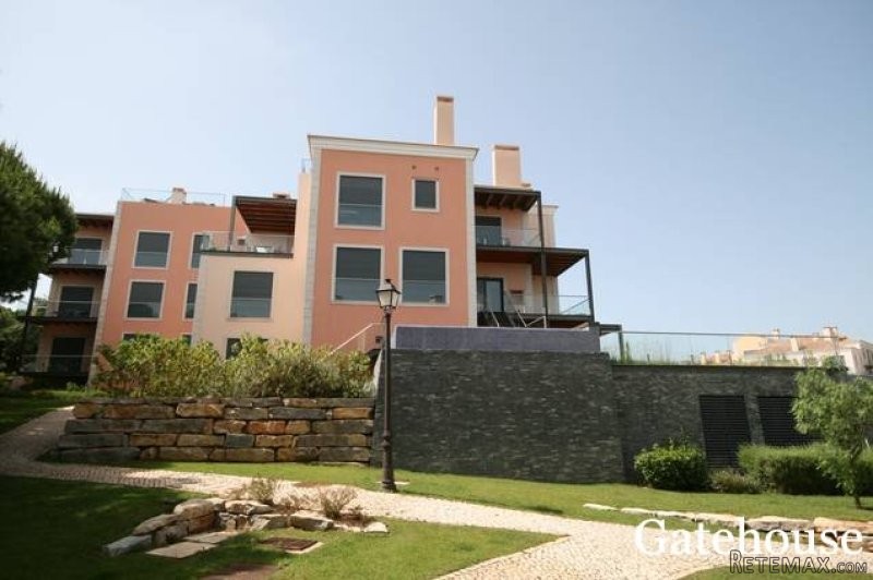 Golf Apartment For Sale In Vale do Lobo..