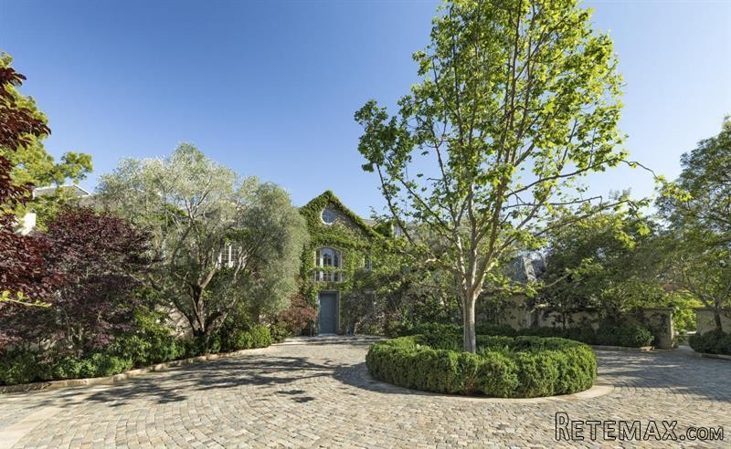 5 bedroom House For Sale: 771 Garden Ln - 2