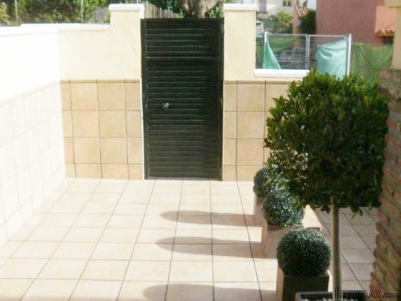 4 Bedrooms - Townhouse - Malaga - For.. - 2