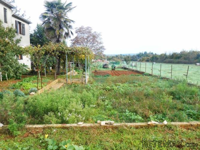 Istra, okolica Pule, Šišan, dvojna kuća sa okućnicom - 4