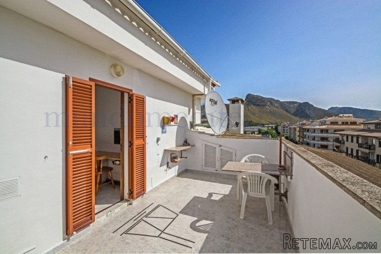 Lovely and bright duplex top floor (on the 3d and 4th floor.. - 2