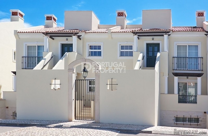 Lovely apartment on a gated condominium - 2