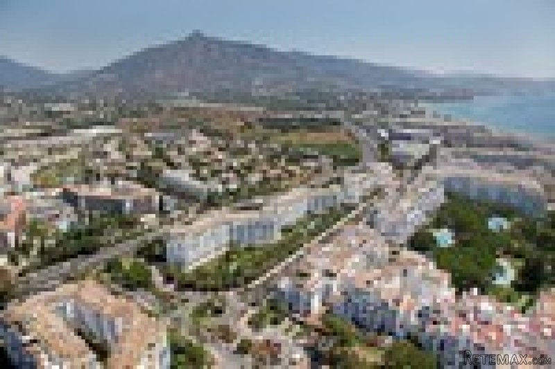 3 Bedrooms - Apartment - Malaga - For.. - 2