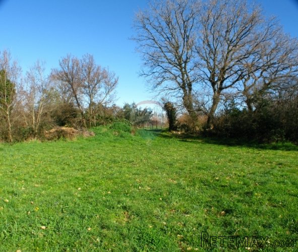 ISTRA, MEDULIN, GRAĐEVINSKO ZEMLJIŠTE 600 M2