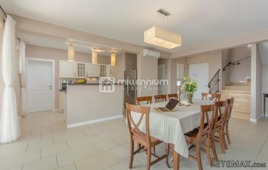 Istra, Višnjan, 350m2, samostojeća vila s bazenom - 5