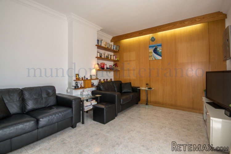 Lovely and bright duplex top floor (on the 3d and 4th floor.. - 5