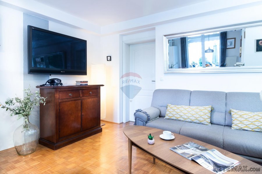 OPATIJA, Centar - Etaža Ville sa 4 apartmana sa prekrasnim p - 7