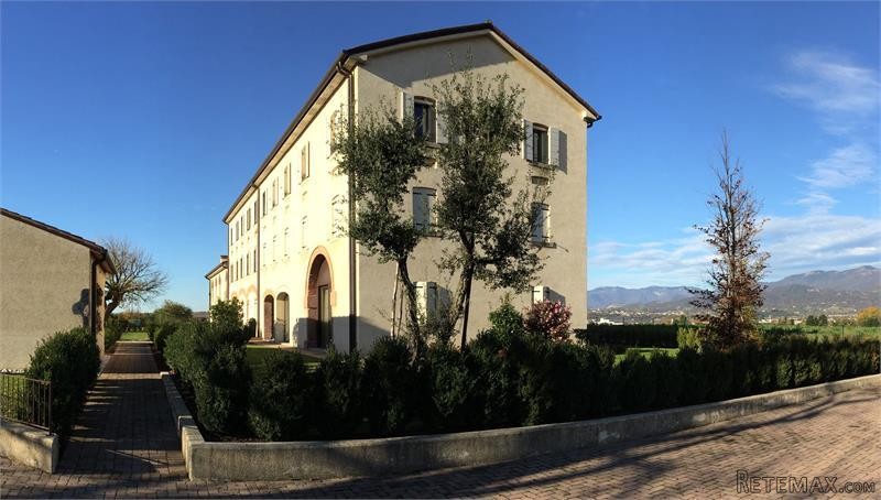 3 bedroom Apartment For Sale: Via dei..