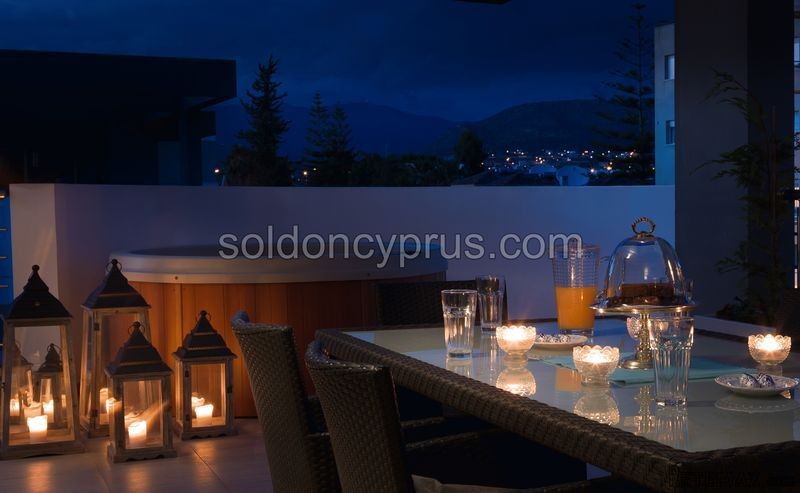 4 Bedrooms - Apartment - Limassol Town..