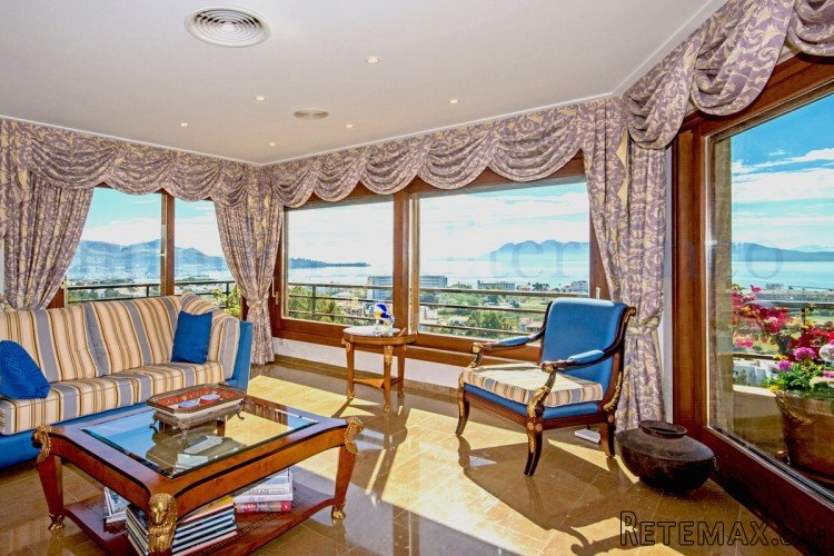As sole agent we are glad to present this luxurious.. - 2
