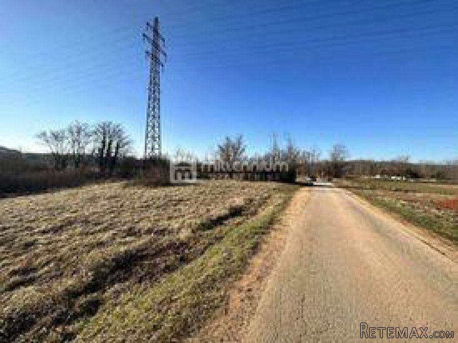 Istra, Karojba, građevinsko zemljište, 3.000m2 - 2