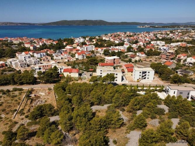 BRODARICA-ATRAKTIVNO GRAĐEVINSKO ZEMLJIŠTE - 3