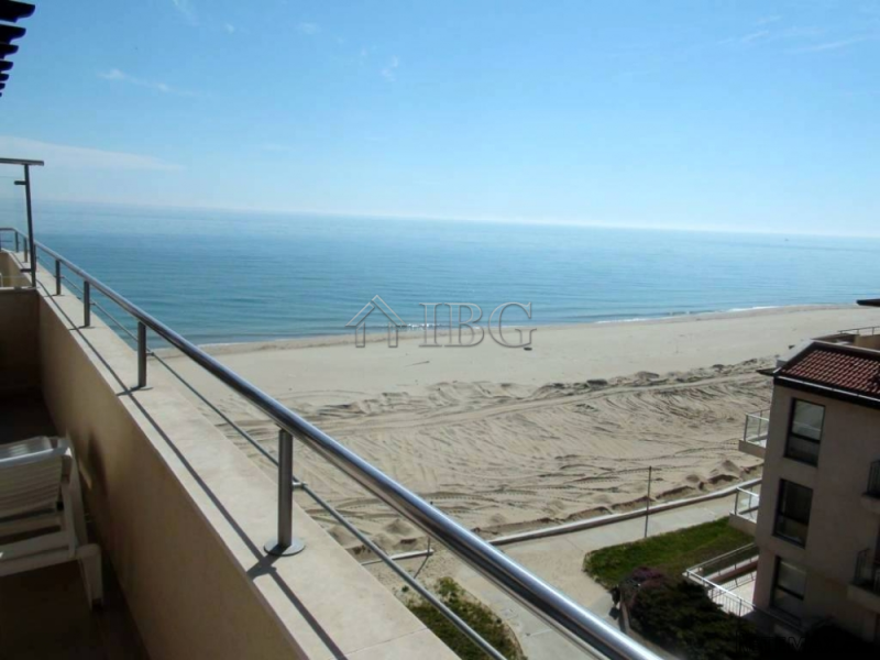 Furnished 1-bedroom apartment with SEA..