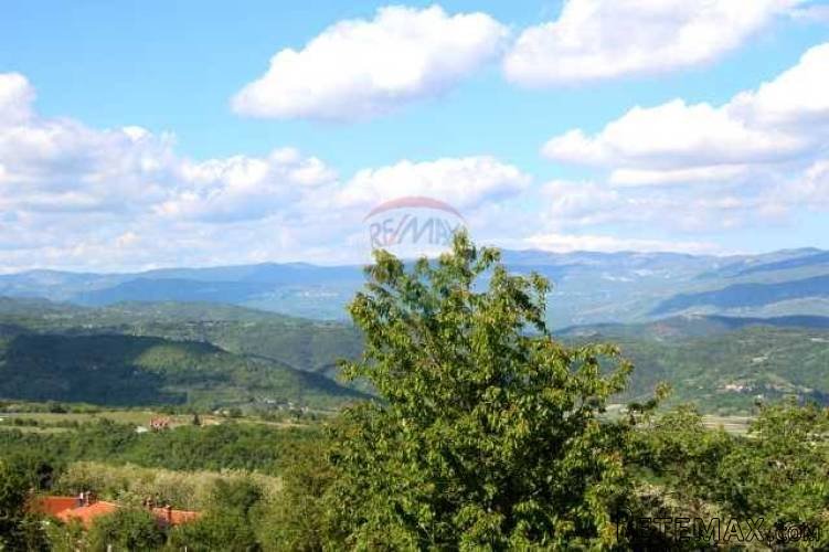 Zemljište za kuću za odmor centralna Istra - 4
