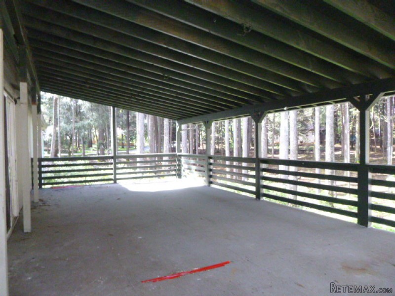 14439 Clarion Way Magalia, CA, 95954..