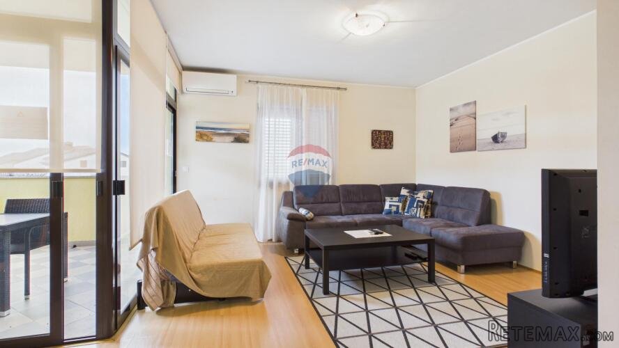 Rovinj, stan 86 m2, 2 spavaće sobe, parking, do centra - 2