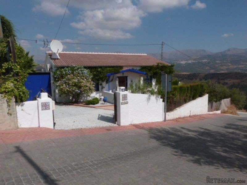 3 bedroom, 2 bathroom Villa, (build 100.. - 2