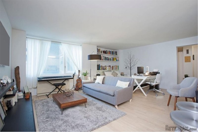 Condo - New York State - For Sale - 2