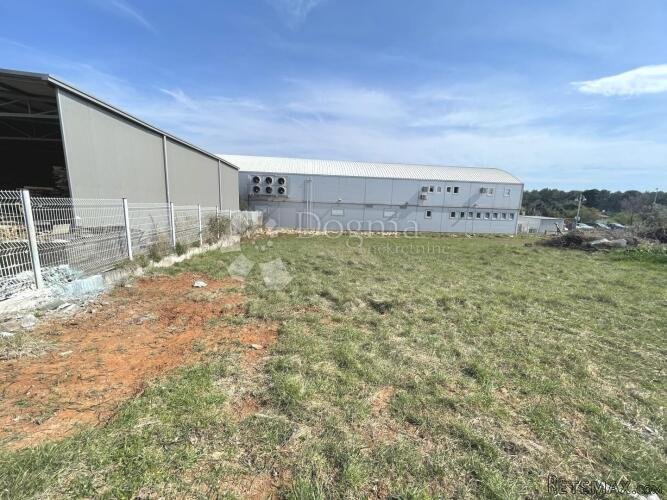 PRILIKA- industrijsko-građevinsko zemljište u Banjolama - 3