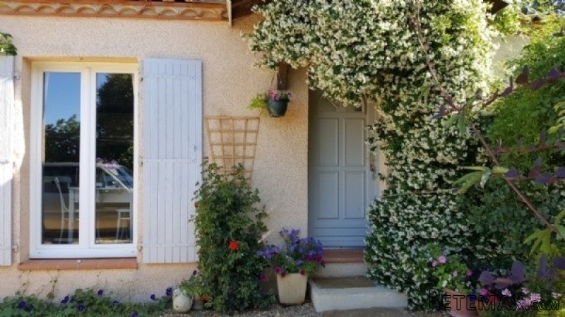 Very Charming Single Storey Villa With..