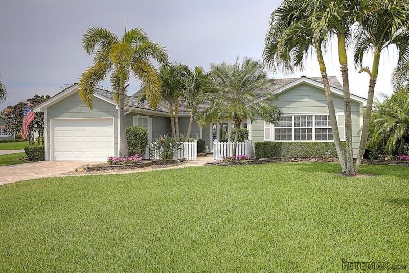 20 Holly Dr, Boynton Beach, FL -..