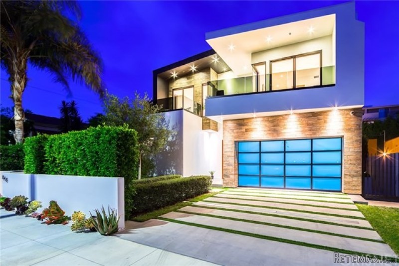 848 N Laurel Avenue | Los Angeles..
