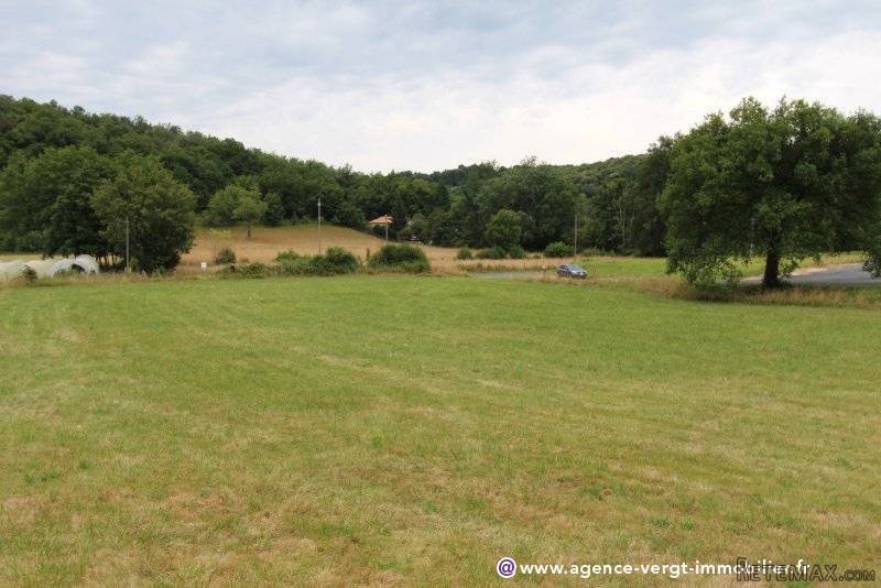 Ref 29321 : 2 Maisons Sur 10hectares