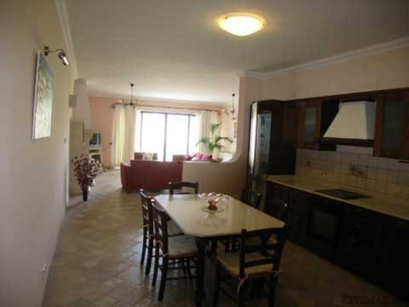 Flat, Luxurious Finish - 2