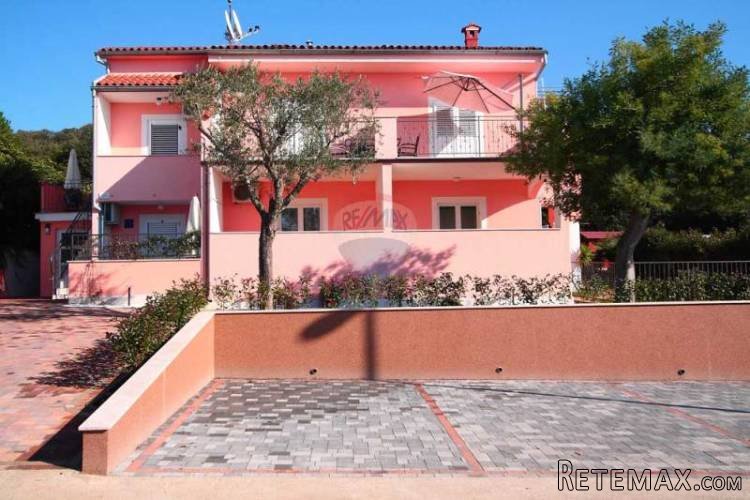 ROVINJ-apartmanska kuća na odličnoj lokaciji blizu mora - 2