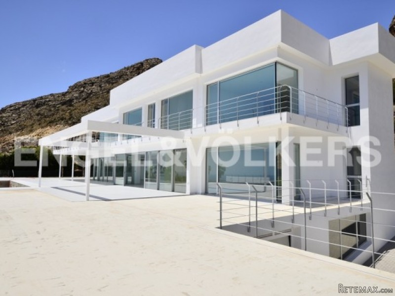 Impressive Modern Villa With.. - 2