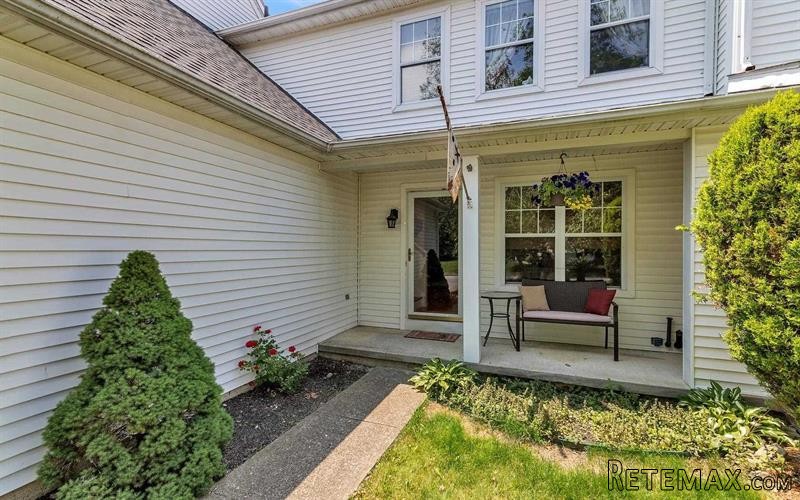 2 bedroom House For Sale: 34 Bryant St.. - 2