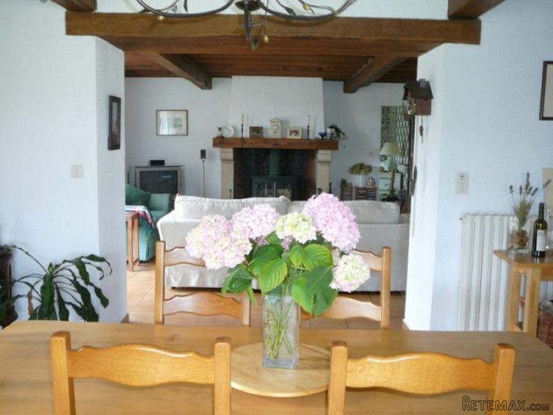 4 Bedrooms - House - Midi-Pyrenees -.. - 2