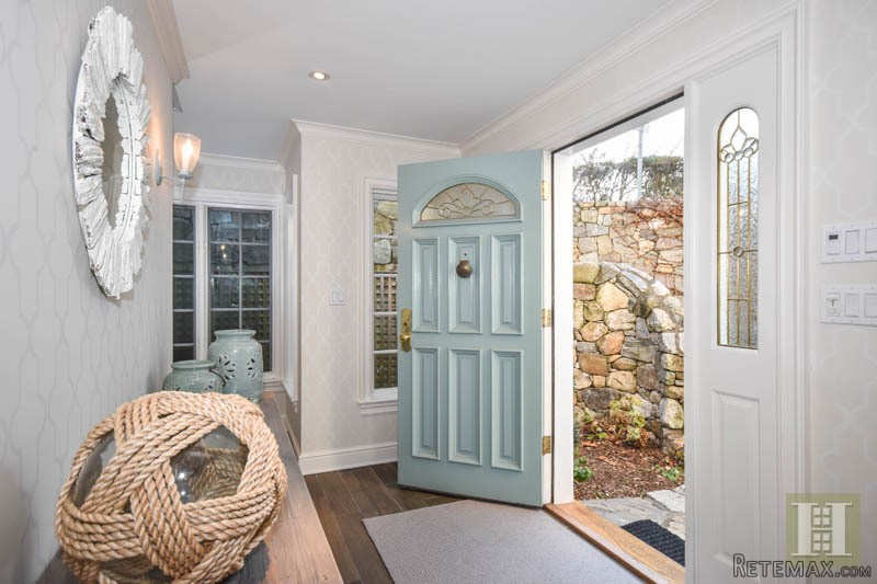 4 bedroom House For Sale: 61 FIVE MILE.. - 2