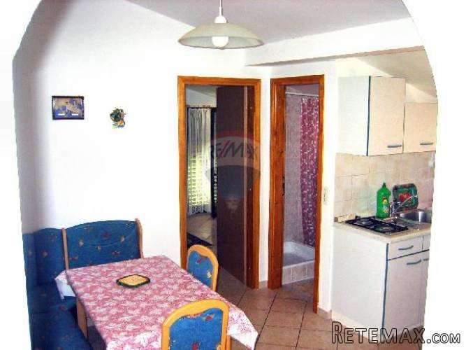 POREČ-apartmanska kuća 700m od mora - 4