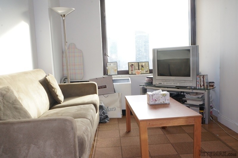 1 Bedroom - Condo - New York State -..