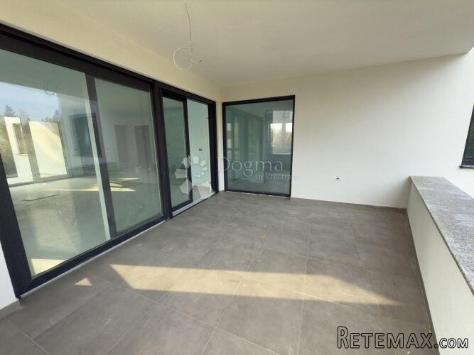 PETRČANE – PRODAJE SE MODERAN TROSOBNI APARTMAN U NOVOGRADNJ - 2