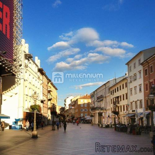 Rijeka, Centar, 53m2, poslovni prostor za 38.500€/hrk - 2