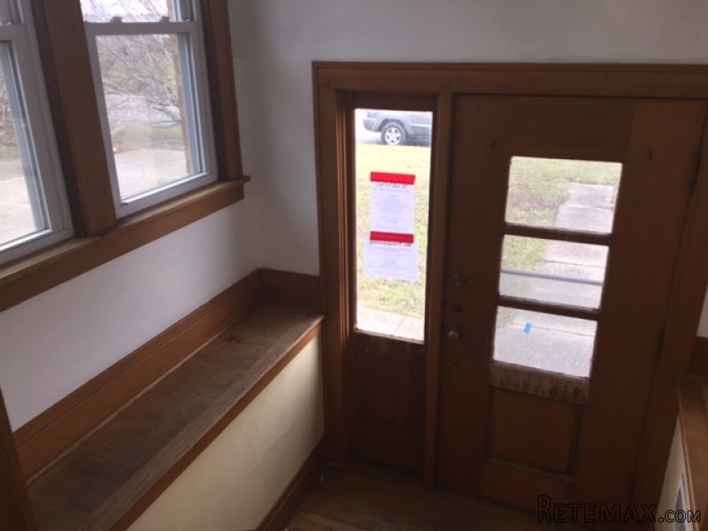 41 Viola Dr Cheektowaga, NY, 14227 Erie.. - 2