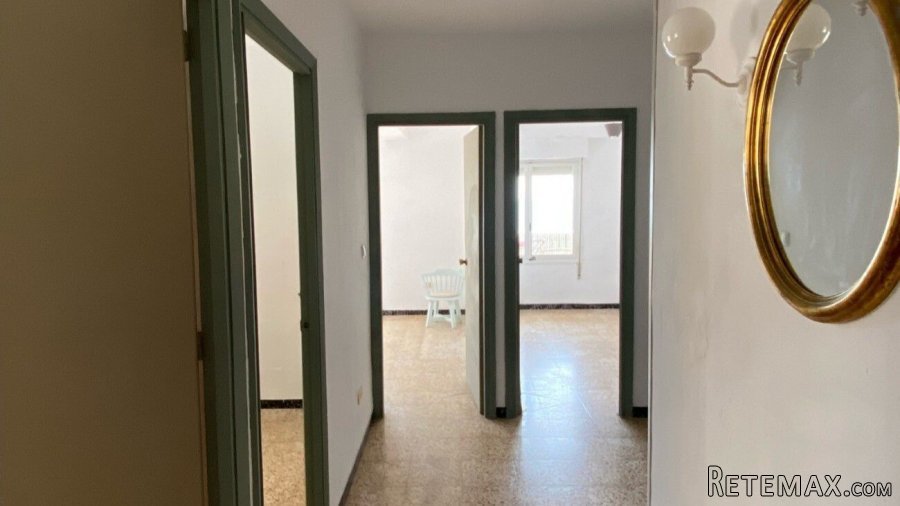 Este apartamento en primera línea de playa está situado en.. - 3