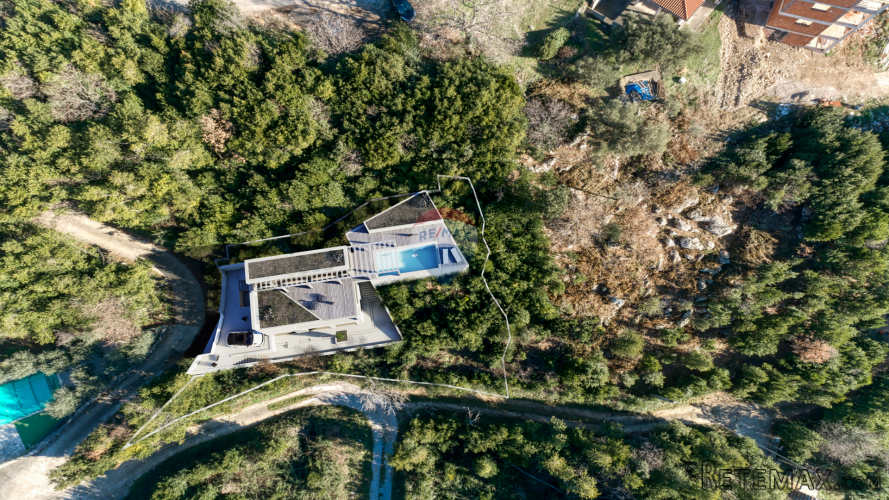 ISTRA, PLOMIN - 2 Građevinska zemljišta s projektom i pogled - 3