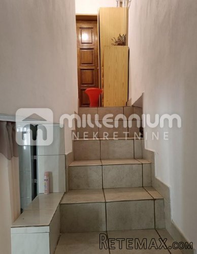 Otok Krk, Dobrinj, dvojna kuća u staroj jezgri, 115m2 - 7