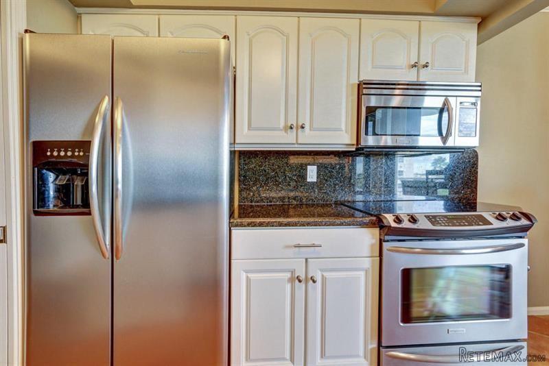 3 bedroom Residence For Sale: Jupiter.. - 2