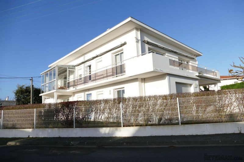 Coastal Villa For Sale With Garden..