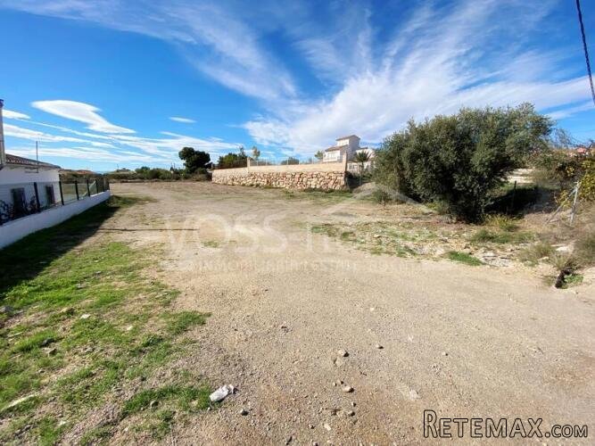 NEW LISTING TO VOSS HOMES - A large Urban plot of land of.. - 2