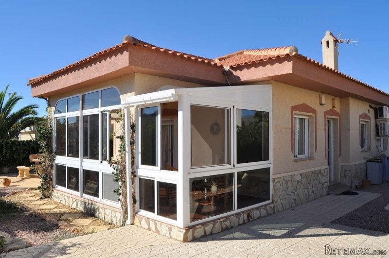 Lovely Urbanisation House With Pool - 2
