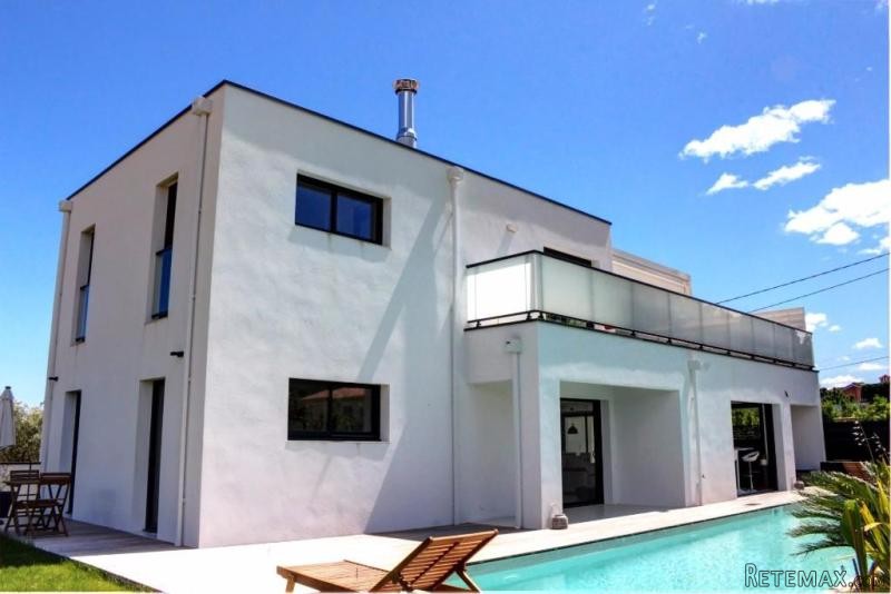 6 Bedroom Villa For Sale In Valbonne - 2